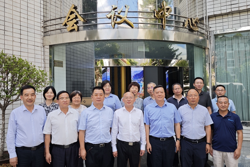 亚洲中文字幕在线乱妇