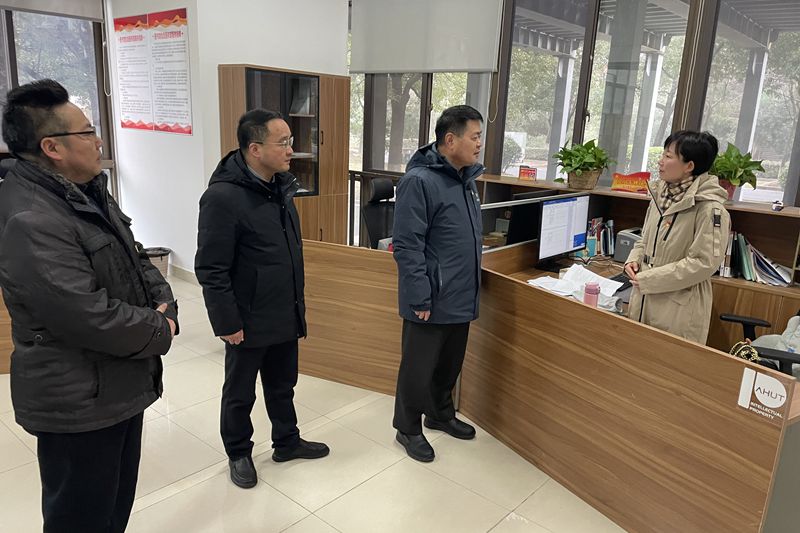 亚洲中文字幕在线乱妇