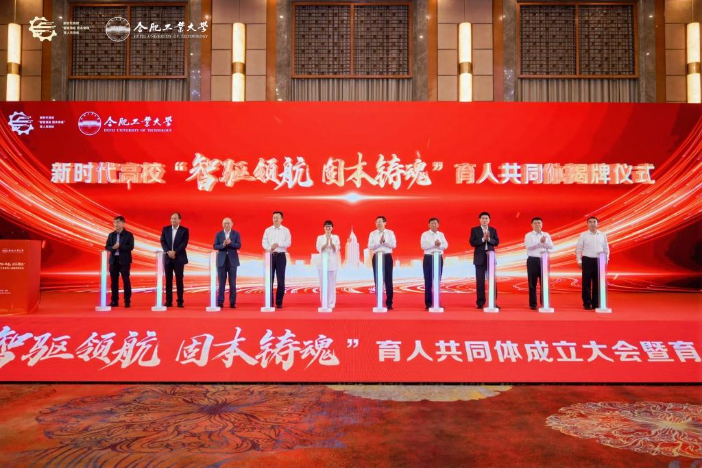 亚洲中文字幕在线乱妇