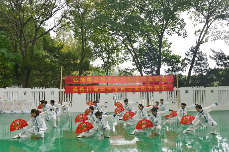 亚洲中文字幕在线乱妇