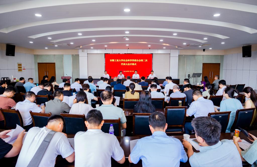 亚洲中文字幕在线乱妇