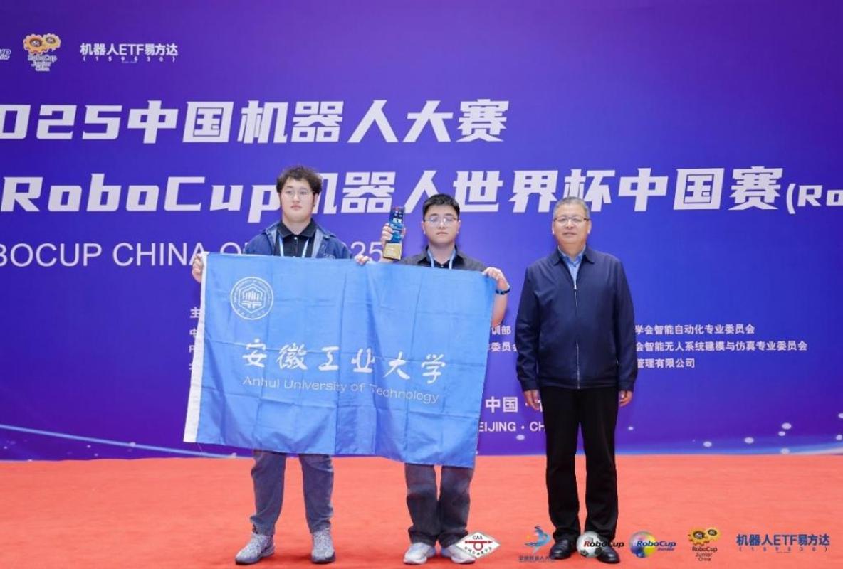 亚洲中文字幕在线乱妇