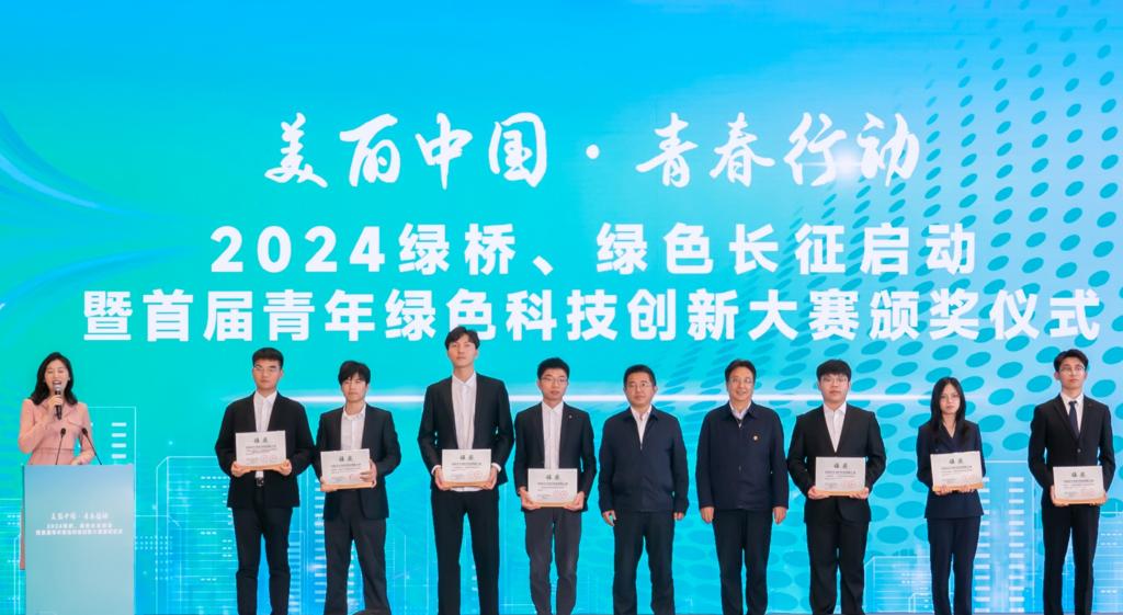 亚洲中文字幕在线乱妇