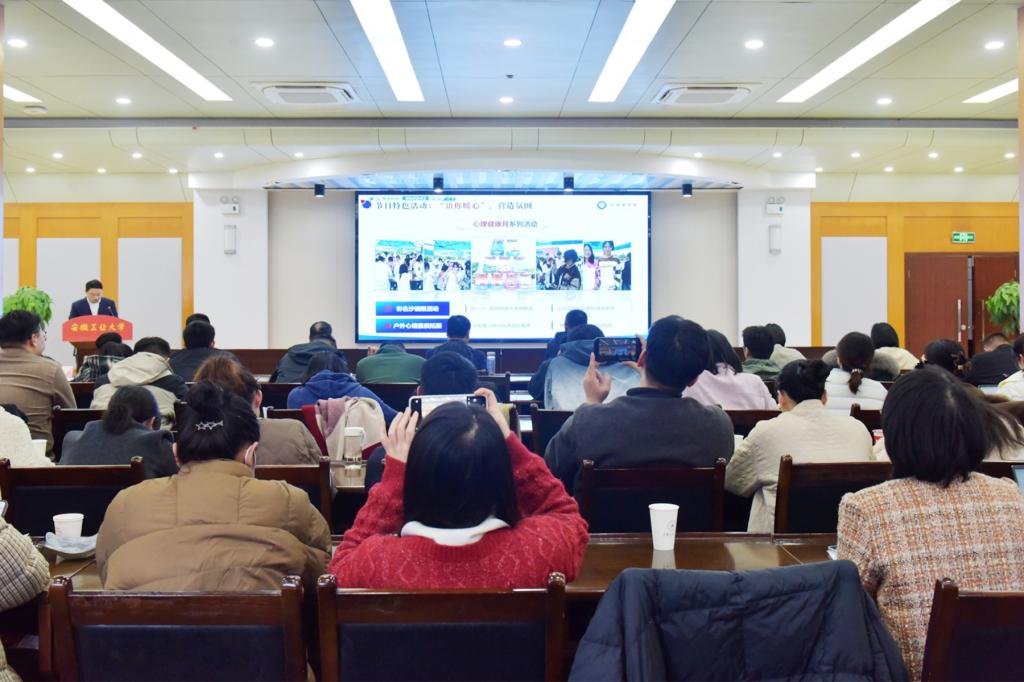 亚洲中文字幕在线乱妇